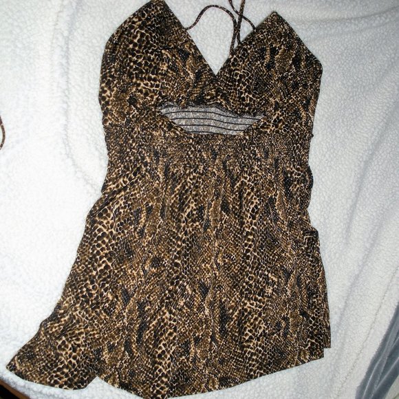 Guess like new Organic African print backless top with hand beaded accents. - Picture 2 of 7